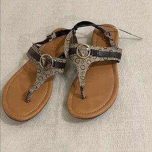 GUESS Brown Logo Tan Leather T-strap Sandals with Black Straps